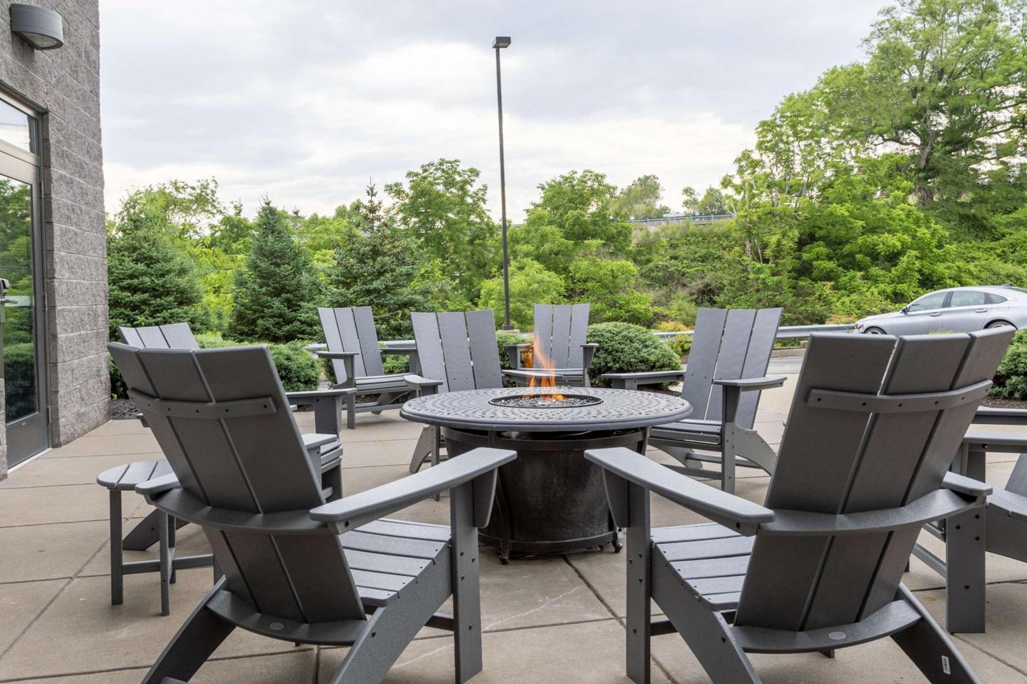 Hampton Inn & Suites North Huntingdon-Irwin, Pa Екстериор снимка