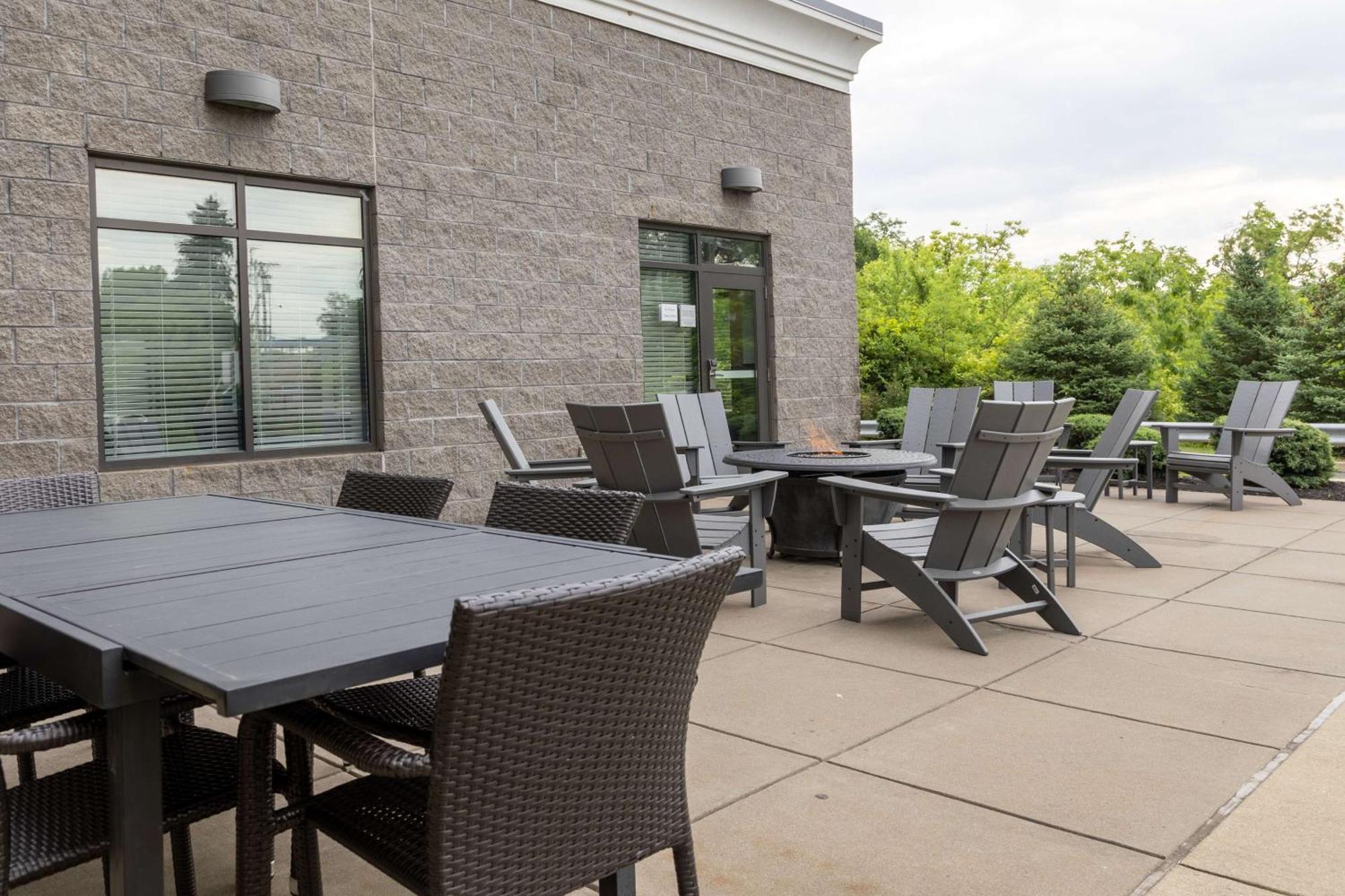 Hampton Inn & Suites North Huntingdon-Irwin, Pa Екстериор снимка